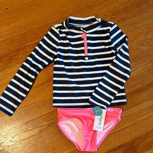 Carter’s size 5 girl’s two piece bathing suit